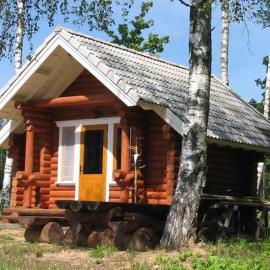 Kauksi Puhkemaja，位于考克西的酒店