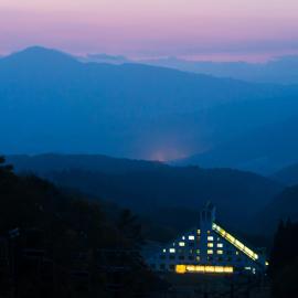 Washigatake Kogen Hotel Rainbow，位于郡上市的酒店