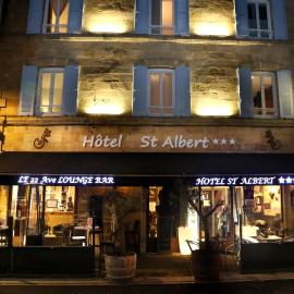 Hôtel Saint Albert,位于萨尔拉拉卡内达的酒店