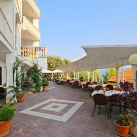 Depadansa Hotel Lucija***，位于珀塞达耶的酒店