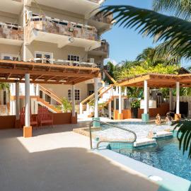 Island Magic Beach Resort，位于库尔克岛的酒店