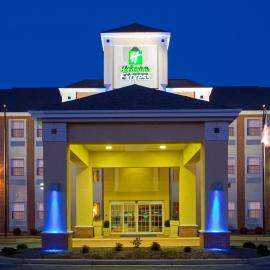 Holiday Inn Express Prince Frederick by IHG，位于Prince Frederick的酒店