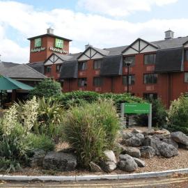 Holiday Inn Northampton by IHG，位于北安普敦的酒店