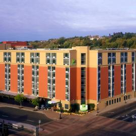 Holiday Inn St. Paul Downtown by IHG，位于圣保罗的酒店