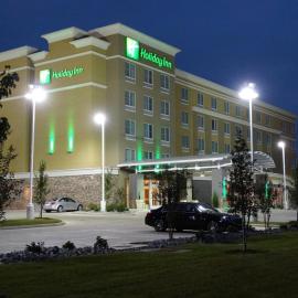 Holiday Inn Covington by IHG，位于卡温顿的酒店