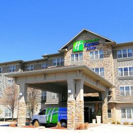 Holiday Inn Express Hotel & Suites Chicago West Roselle by IHG，位于Roselle的酒店