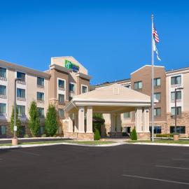 Holiday Inn Express & Suites Orem-North Provo，位于奥勒姆的酒店