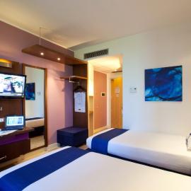 Holiday Inn Express Reggio Emilia by IHG，位于雷焦艾米利亚的酒店
