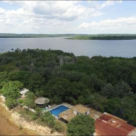 Anaconda Amazon Island，位于Colônia Paricatuba的酒店