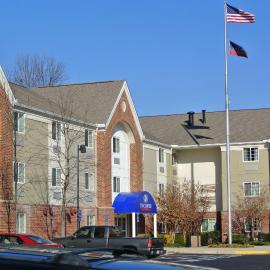 Candlewood Suites Washington-Fairfax by IHG，位于费尔法克斯的酒店