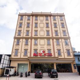 Blitz Hotel Batam Centre,位于巴淡岛中心的酒店