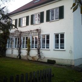 Ferienwohnung Kopold "Im alten Schulhaus"，位于Pöttmes的酒店