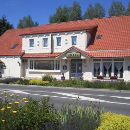 Hotel Mühleneck，位于Hage的酒店