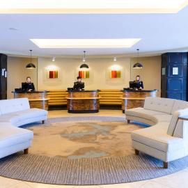 Radisson Blu Hotel, Athlone，位于阿斯隆的酒店