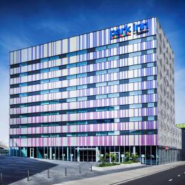 Park Inn by Radisson Leuven，位于鲁汶的酒店