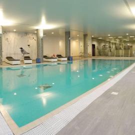 Radisson Blu Hotel East Midlands Airport，位于达宁顿堡的酒店