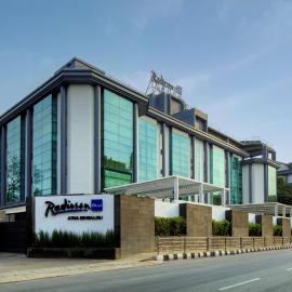 Radisson Blu Atria Bengaluru，位于班加罗尔的酒店