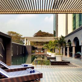 Radisson Blu Atria Bengaluru，位于班加罗尔的酒店
