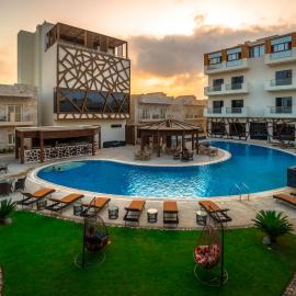 Belad Bont Resort，位于塞拉莱的酒店