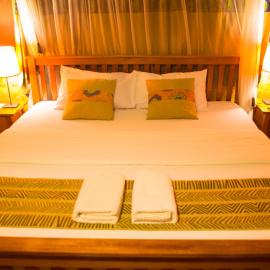 Queen Elizabeth Bush Lodge by NATURE LODGES LTD，位于Bushenyi的酒店