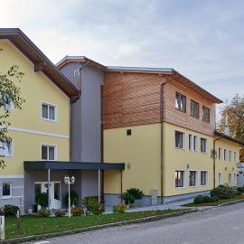 Hotel Gasthof-Strasser,位于Tumeltsham的酒店