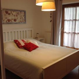 VILLA ROOMS，位于拉伊韦斯的酒店