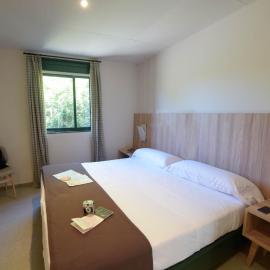 Albergue Monte Do Gozo，位于圣地亚哥－德孔波斯特拉的酒店