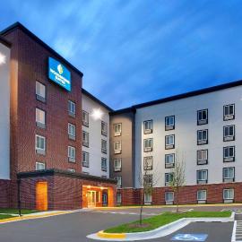 WoodSpring Suites Washington DC Northeast Greenbelt，位于绿带城的酒店