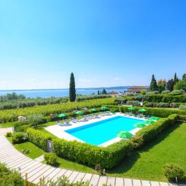 Residence Corte Ferrari -Ciao Vacanze-，位于莫尼加的酒店