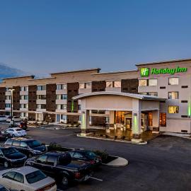 Holiday Inn Cleveland Northeast - Mentor by IHG，位于门托的酒店
