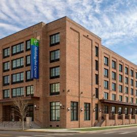 Holiday Inn Express Pensacola Downtown by IHG,位于彭萨科拉的酒店