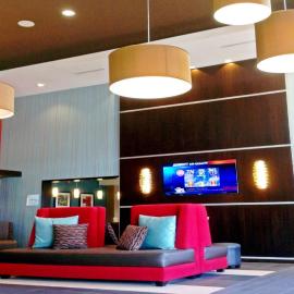 Holiday Inn Express Bakersfield by IHG，位于贝克斯菲尔德的酒店