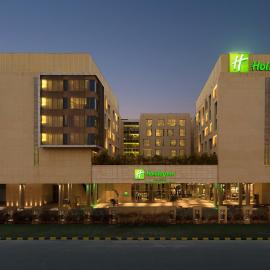 Holiday Inn New Delhi Aerocity by IHG，位于新德里的酒店