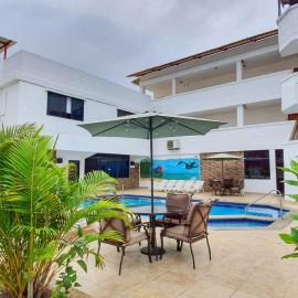 Buenavista Place Hotel，位于卡拉克斯港的酒店