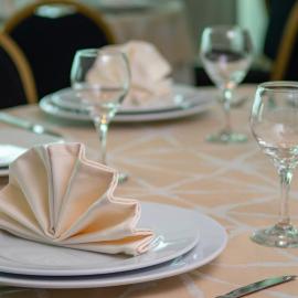 Holiday Inn & Suites - Merida La Isla by IHG,位于梅里达的酒店