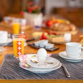 MyBednBreakfast in Bottmingen，位于Bottmingen的酒店