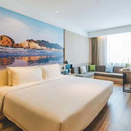 Atour Hotel Nanjing Banqiao,位于南京的酒店