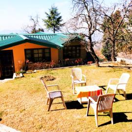 Merlin Grove Suites Simla，位于西姆拉的酒店