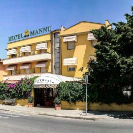 Mannu Hotel，位于博萨的酒店