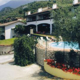 Hotel Laura Christina，位于马尔切西内的酒店
