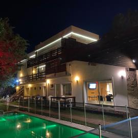 Ayres Village Apart，位于皮纳马尔的酒店