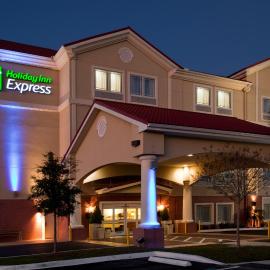 Holiday Inn Express Venice by IHG，位于威尼斯的酒店