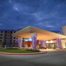 Apache Casino Hotel，位于劳顿的酒店