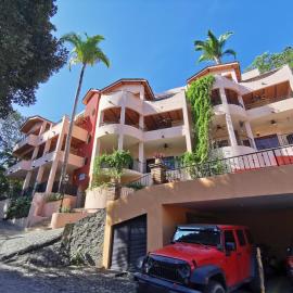 Villas Vista Suites Sayulita，位于萨尤利塔的酒店
