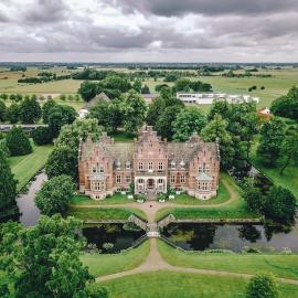 Fuglsang Herregaard Hotel，位于尼克宾法尔斯特的酒店
