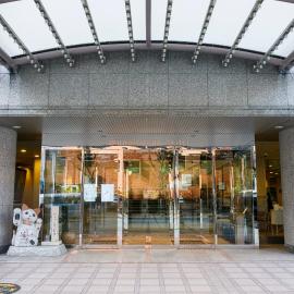 Sunny Stone Hotel，位于大阪的酒店