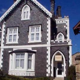 Park House Guest House，位于沃里克的酒店