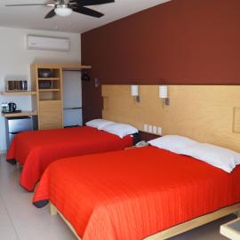 Nova Hotel，位于Cadereyta Jiménez的酒店