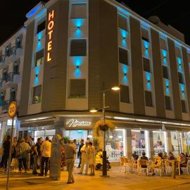 Hotel Nomada，位于波索夫兰科的酒店