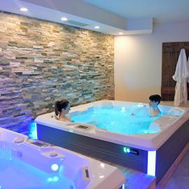 Alp Hotel Dolomiti，位于迪马罗的酒店